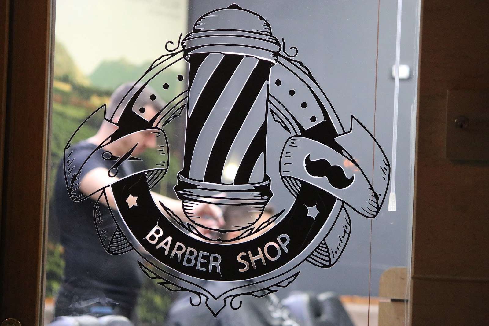 Berber Xhaja "Barber Shop"