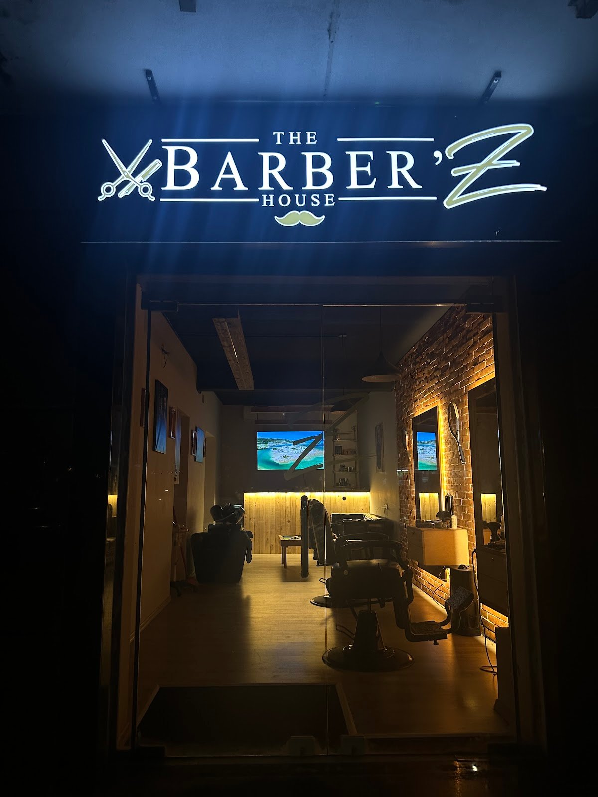 The Barber’z House