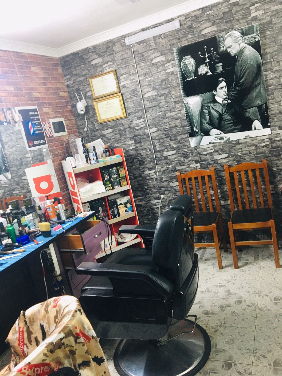 Barber KOLI