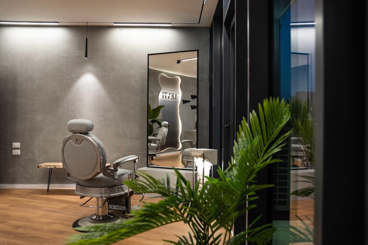Lenti Hair Professional - Barbershop at Lake View Tirana