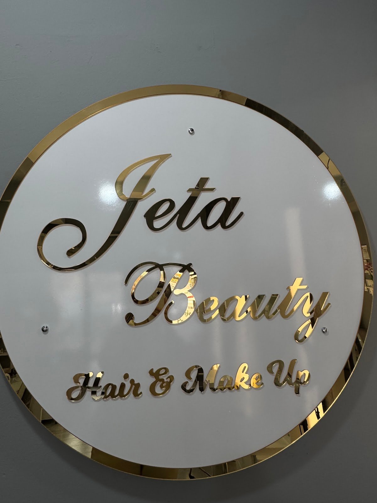 Parukeri “ Jeta Beauty ”
