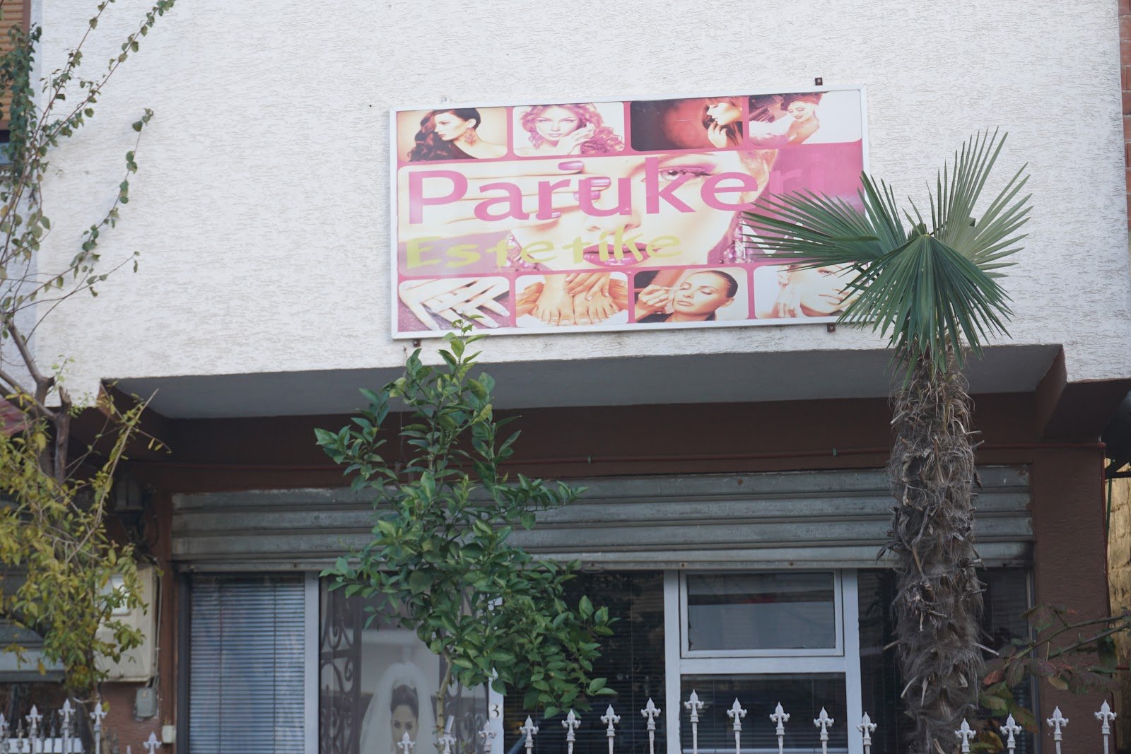 Parukeri