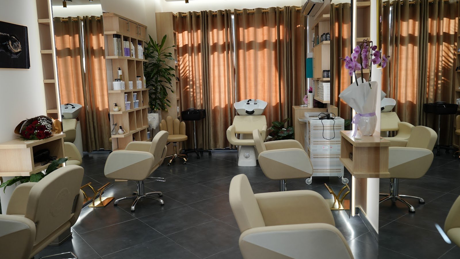 Rebecca Hair & Beauty Studio