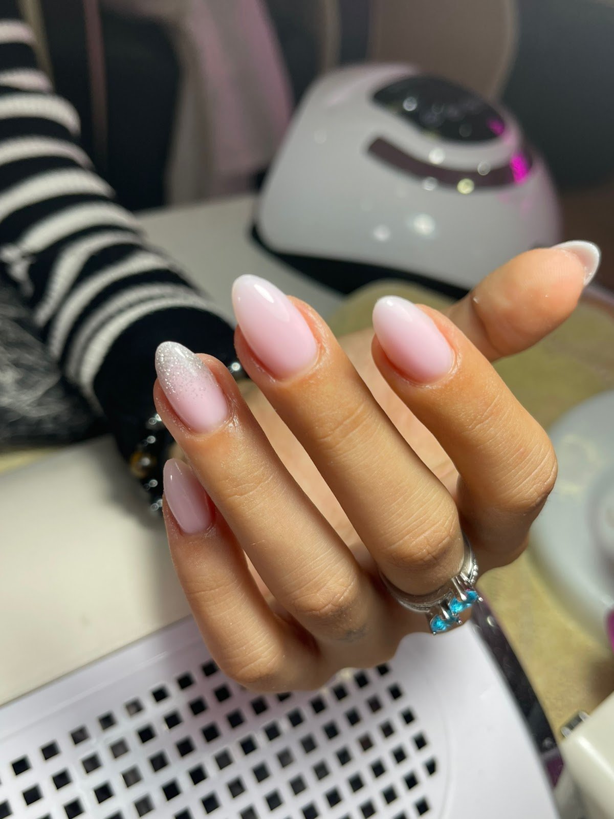 Nailpolishroom
