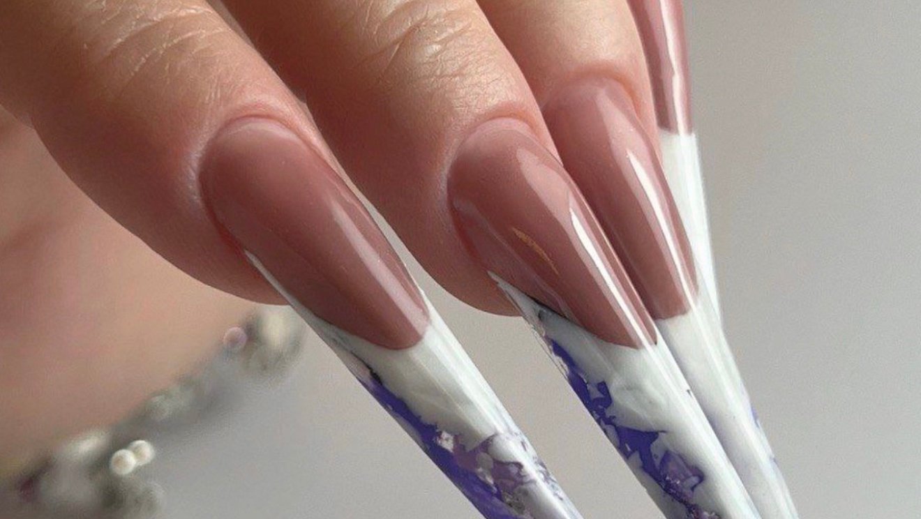 Glamour Nails by Cornelia Zgura