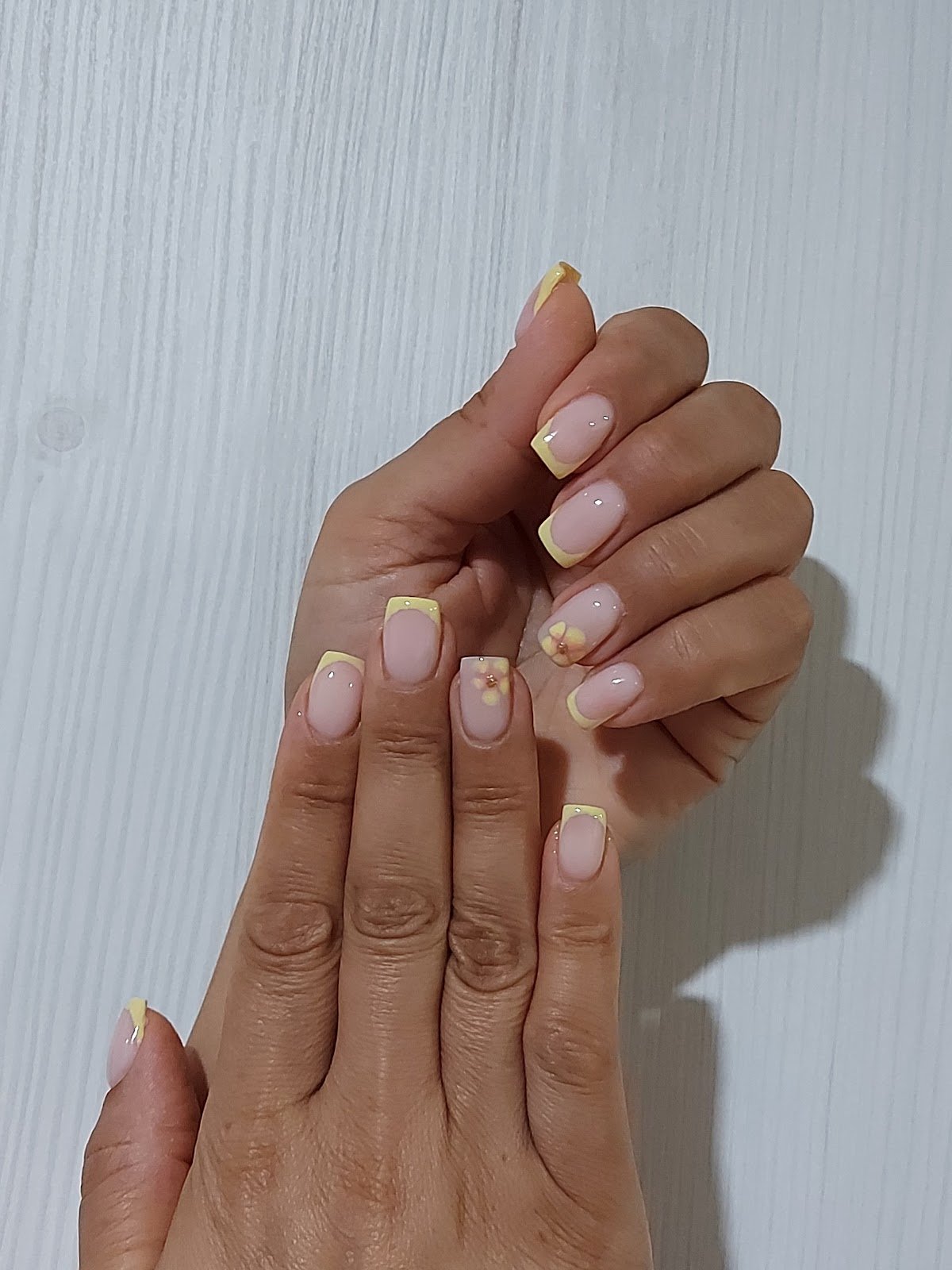 Nails by Xhuliana